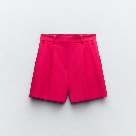 Zara Hot pink pleated high waisted shorts - Picture 1 of 1